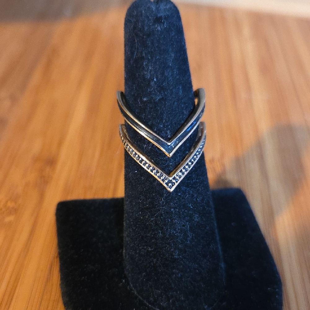 Elegant Barse Bronze Double Chevron Ring 6